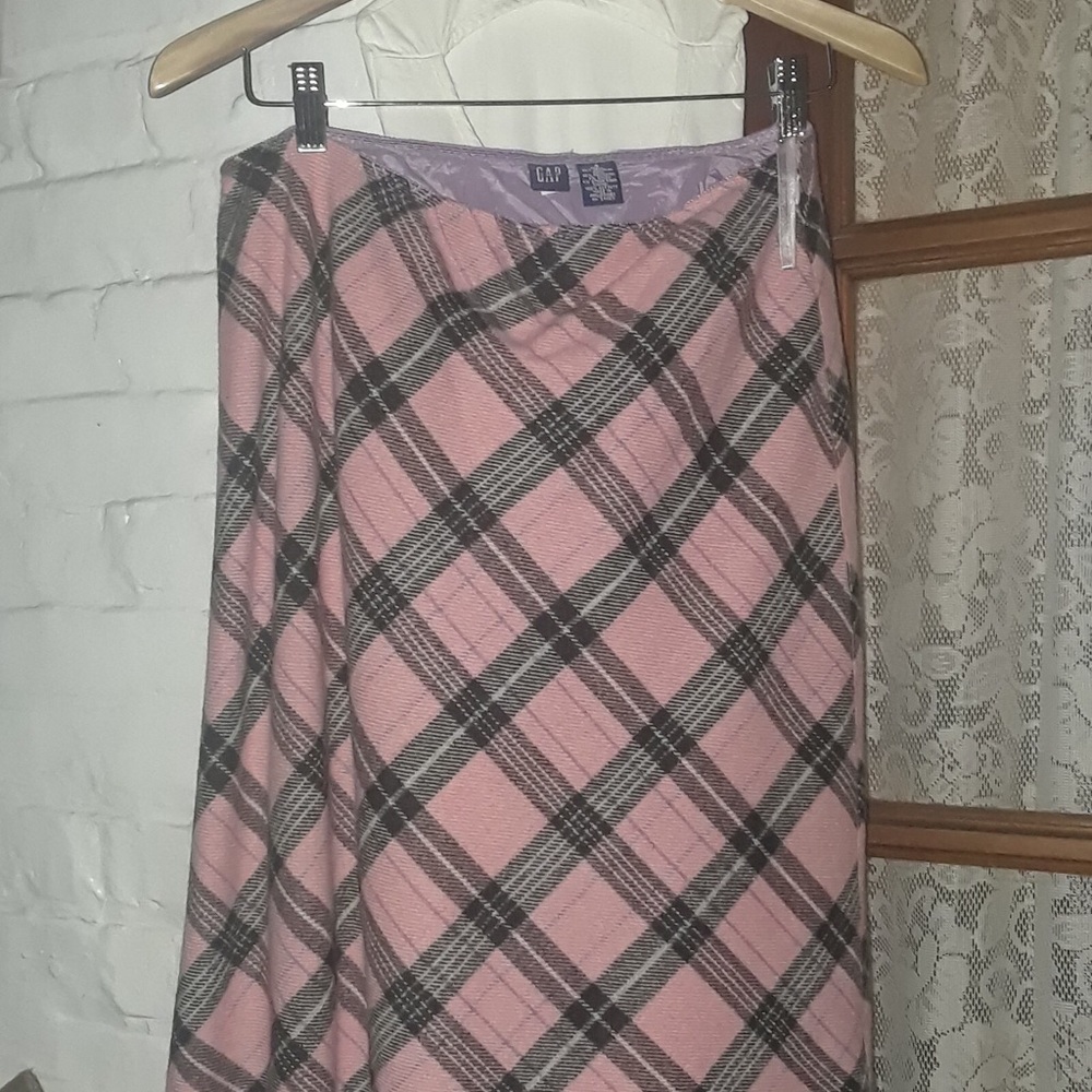GAP bodycon skirt